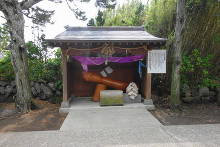 厳島神社 (南房総市) 平和の愛鍵。とシンボル、珍スポット