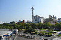 横浜マリンタワー