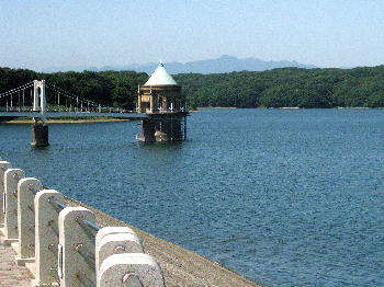 狭山湖(山口貯水池)