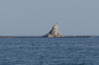 烏帽子岩