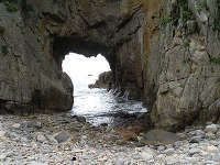 白山洞門