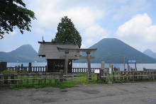 榛名湖 御沼龗神社