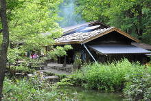 河童橋・明神自然探勝路 嘉門次小屋