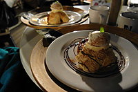 LON CAFE　（ロンカフェ）　フレンチトースト専門店 2-2